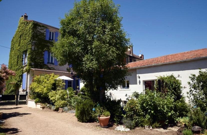 דירות לוהא Gite Chez Madeleine מראה חיצוני תמונה